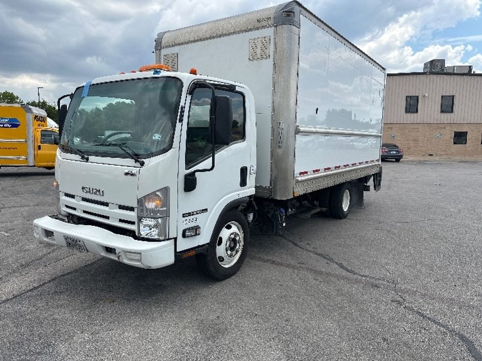 Light Duty Box Truck-Light and Medium Duty Trucks-Isuzu-2015-NPR-San Antonio-TX-242,238\n\t\tmiles-$ 24,750 - Image 3