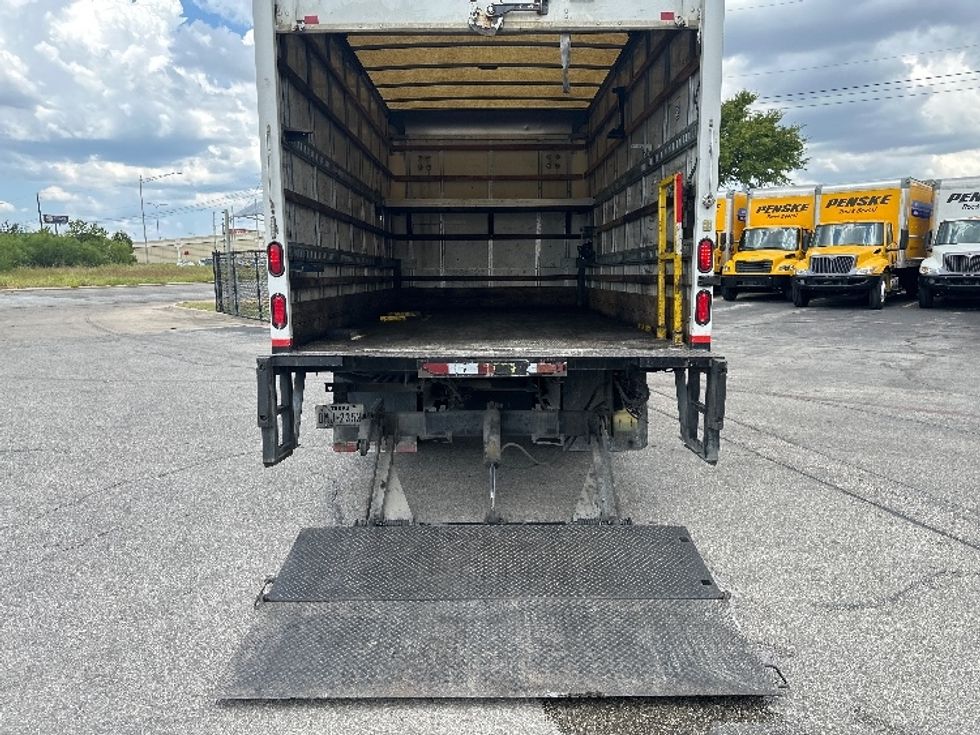 Light Duty Box Truck-Light and Medium Duty Trucks-Isuzu-2015-NPR-San Antonio-TX-242,238\n\t\tmiles-$ 24,750 - Image 9