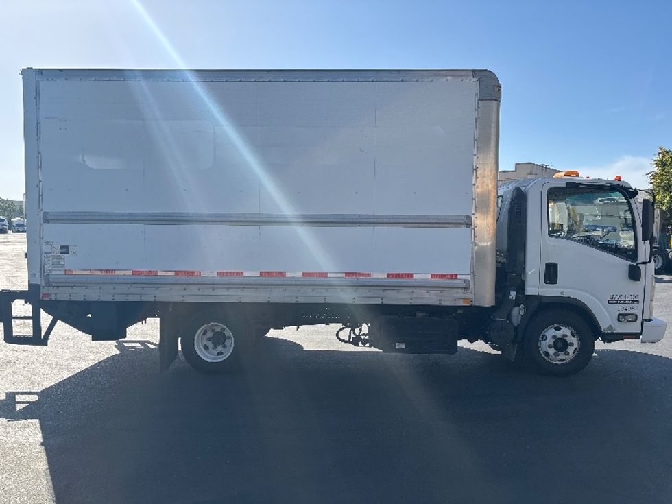 Light Duty Box Truck-Light and Medium Duty Trucks-Isuzu-2015-NPR-Santa Clara-CA-147,078\n\t\tmiles-$ 31,750 - Image 15