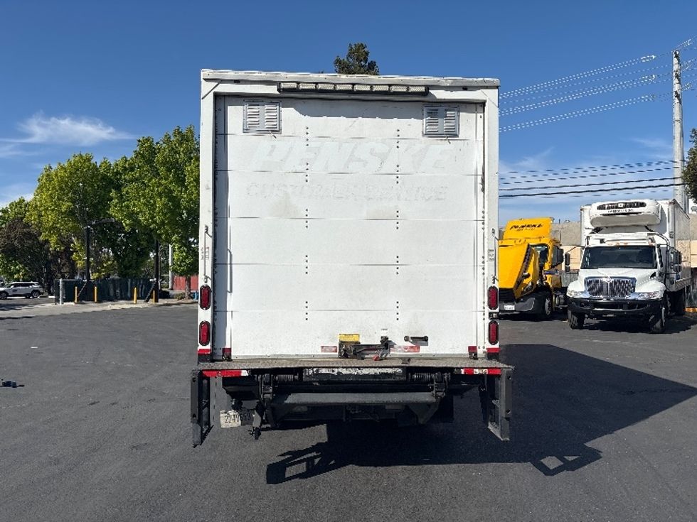 Light Duty Box Truck-Light and Medium Duty Trucks-Isuzu-2015-NPR-Santa Clara-CA-147,078\n\t\tmiles-$ 31,750 - Image 7