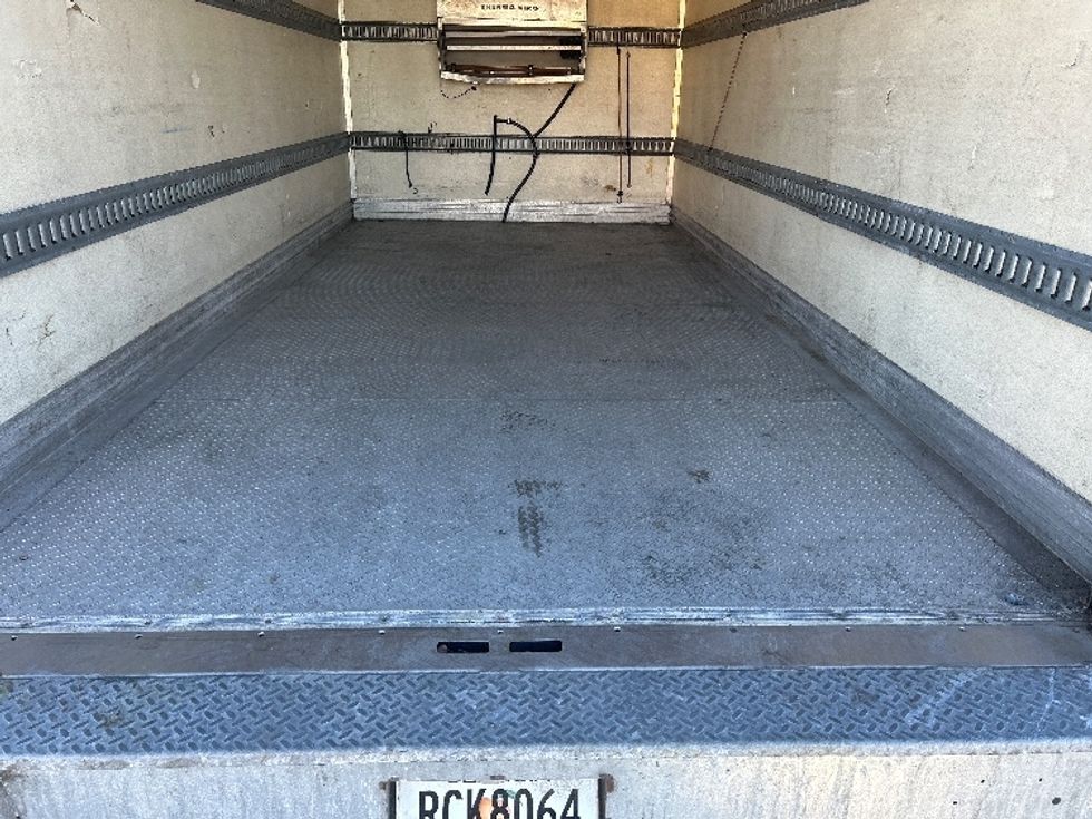 Light Duty Box Truck-Light and Medium Duty Trucks-Isuzu-2016-NPR-Atlanta-GA-41,785\n\t\tmiles-$ 14,000 - Image 10