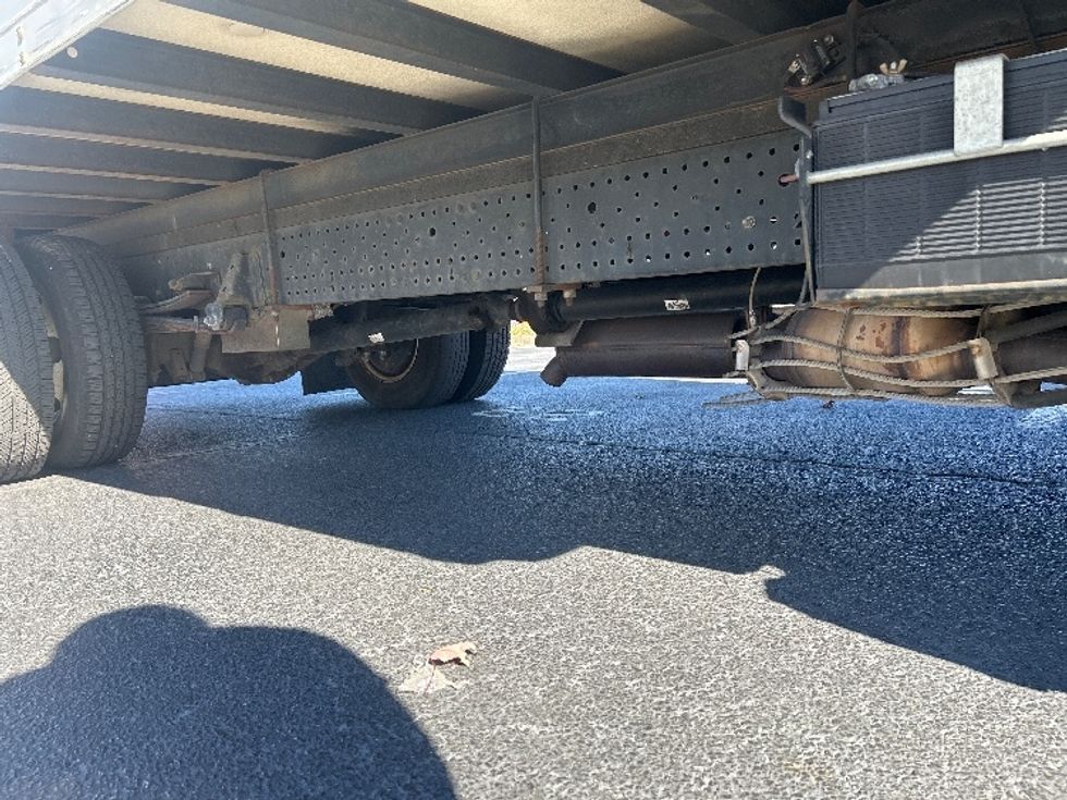 Light Duty Box Truck-Light and Medium Duty Trucks-Isuzu-2016-NPR-Atlanta-GA-41,785\n\t\tmiles-$ 14,000 - Image 14