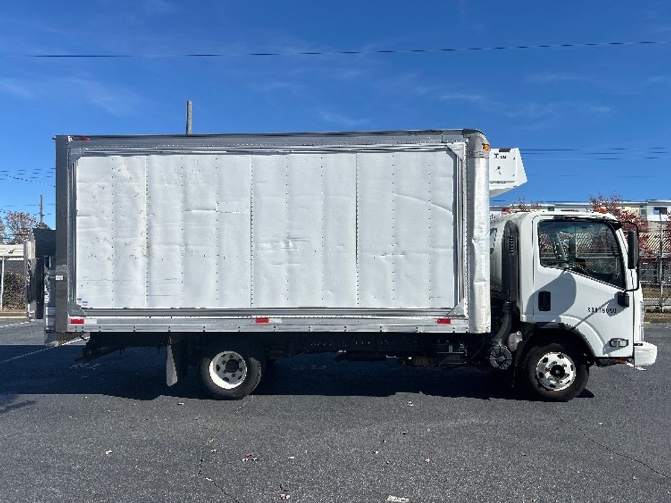 Light Duty Box Truck-Light and Medium Duty Trucks-Isuzu-2016-NPR-Atlanta-GA-41,785\n\t\tmiles-$ 14,000 - Image 15