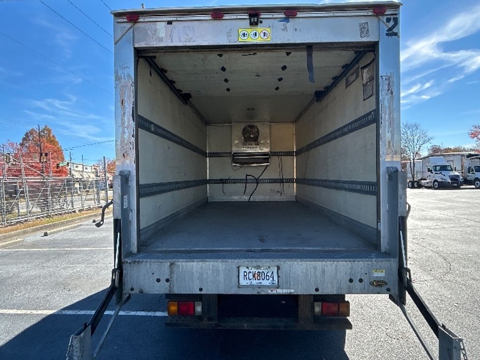 Light Duty Box Truck-Light and Medium Duty Trucks-Isuzu-2016-NPR-Atlanta-GA-41,785\n\t\tmiles-$ 14,000 - Image 8