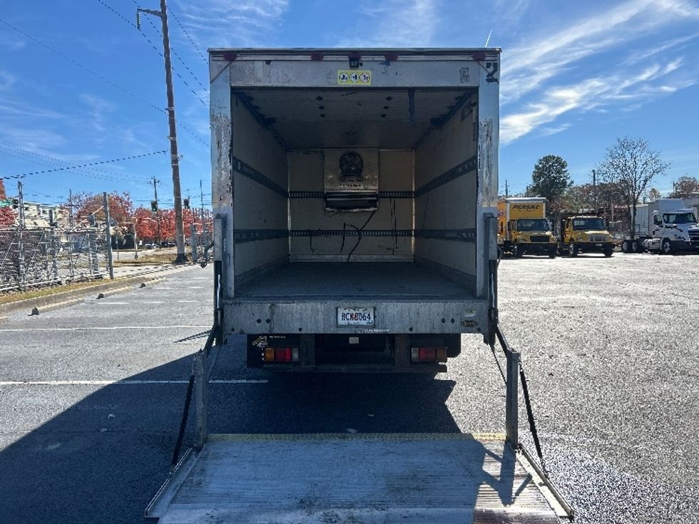 Light Duty Box Truck-Light and Medium Duty Trucks-Isuzu-2016-NPR-Atlanta-GA-41,785\n\t\tmiles-$ 14,000 - Image 9