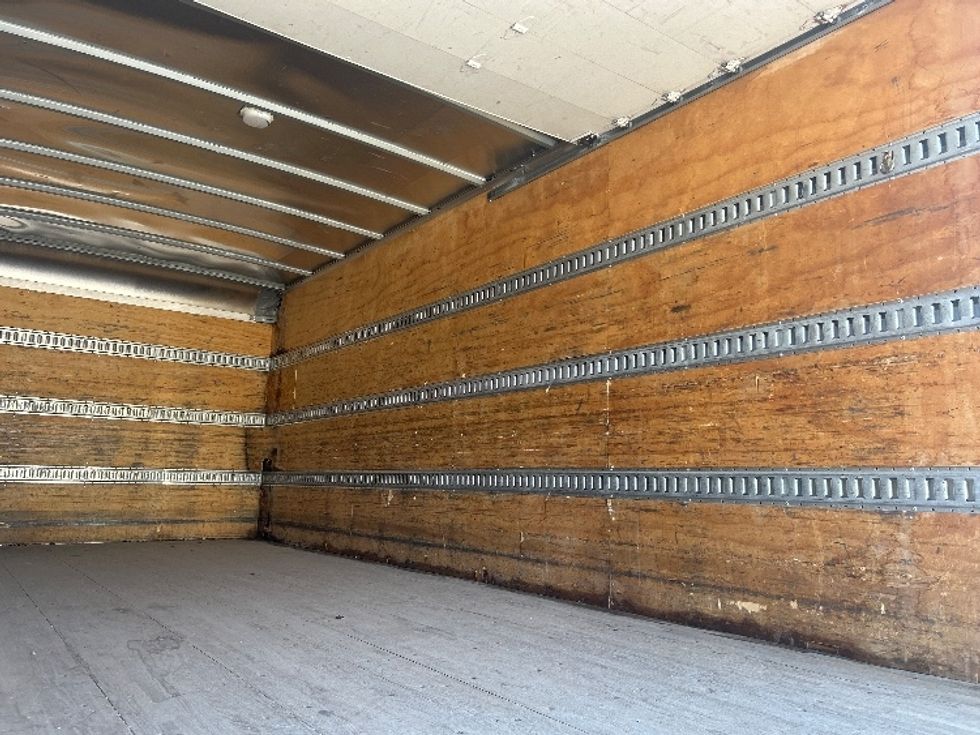 Light Duty Box Truck-Light and Medium Duty Trucks-Isuzu-2016-NPR-Austin-TX-74,350\n\t\tmiles-$ 21,000 - Image 12