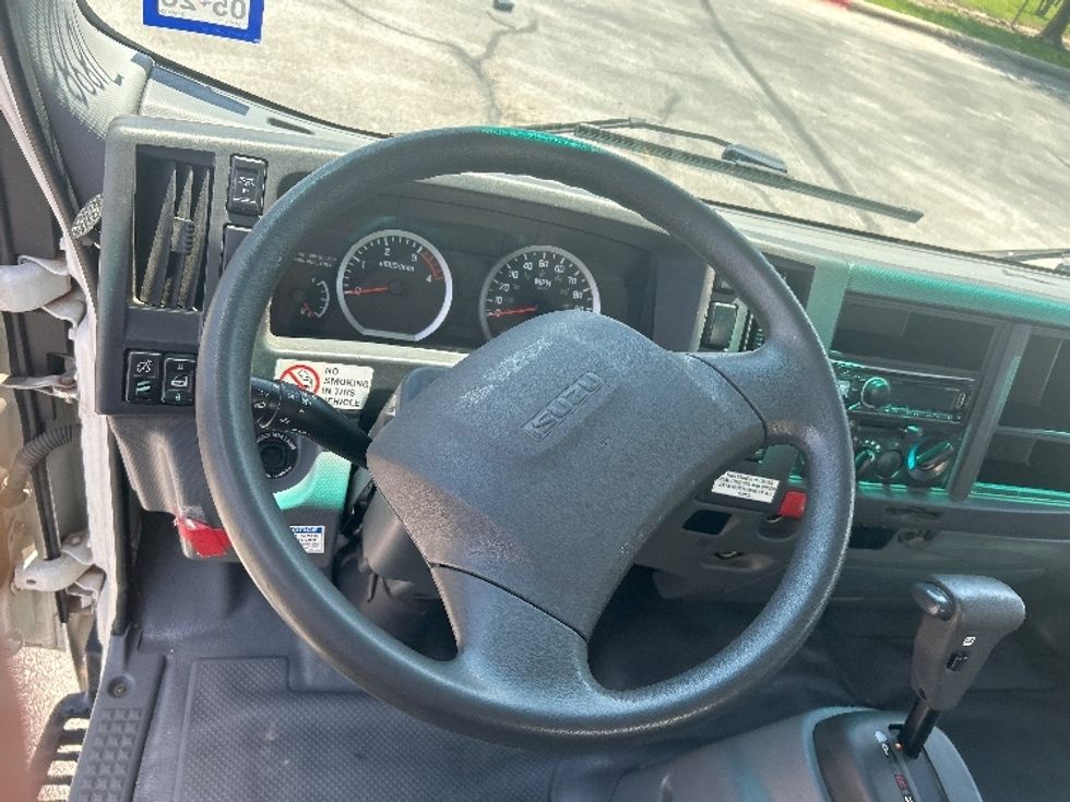 Light Duty Box Truck-Light and Medium Duty Trucks-Isuzu-2016-NPR-Austin-TX-74,350\n\t\tmiles-$ 21,000 - Image 18