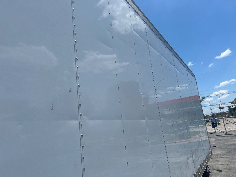 Light Duty Box Truck-Light and Medium Duty Trucks-Isuzu-2016-NPR-Austin-TX-74,350\n\t\tmiles-$ 21,000 - Image 26