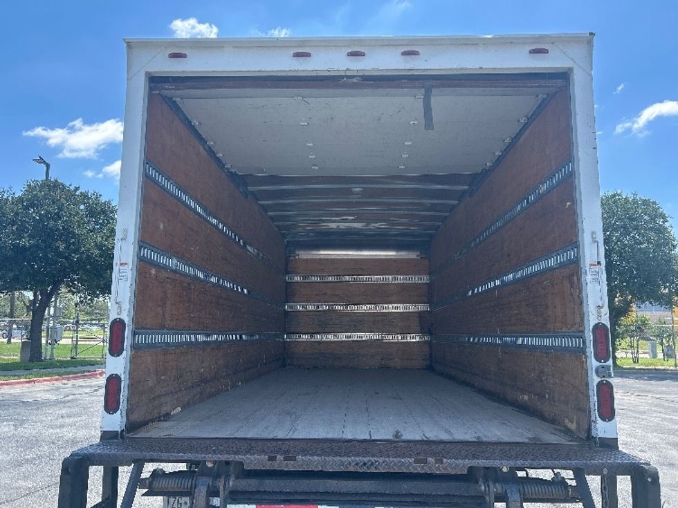 Light Duty Box Truck-Light and Medium Duty Trucks-Isuzu-2016-NPR-Austin-TX-74,350\n\t\tmiles-$ 21,000 - Image 8