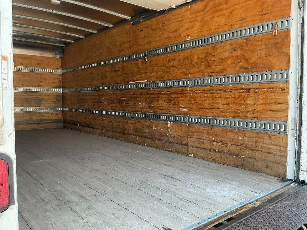 Light Duty Box Truck-Light and Medium Duty Trucks-Isuzu-2016-NPR-Austin-TX-78,172\n\t\tmiles-$ 18,000 - Image 12
