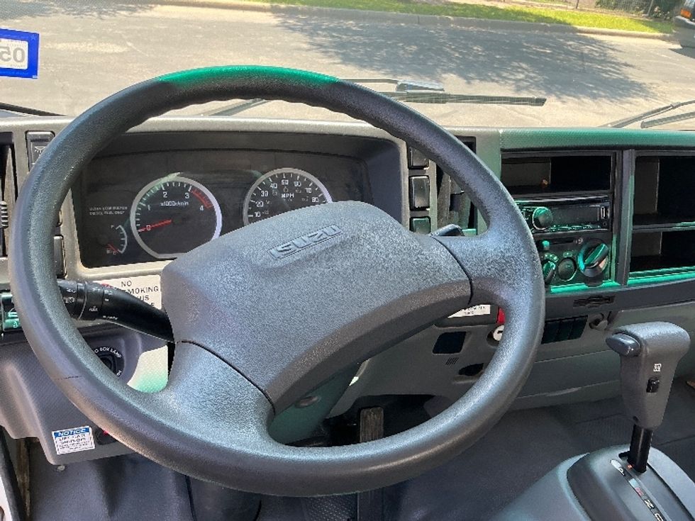 Light Duty Box Truck-Light and Medium Duty Trucks-Isuzu-2016-NPR-Austin-TX-78,172\n\t\tmiles-$ 18,000 - Image 17