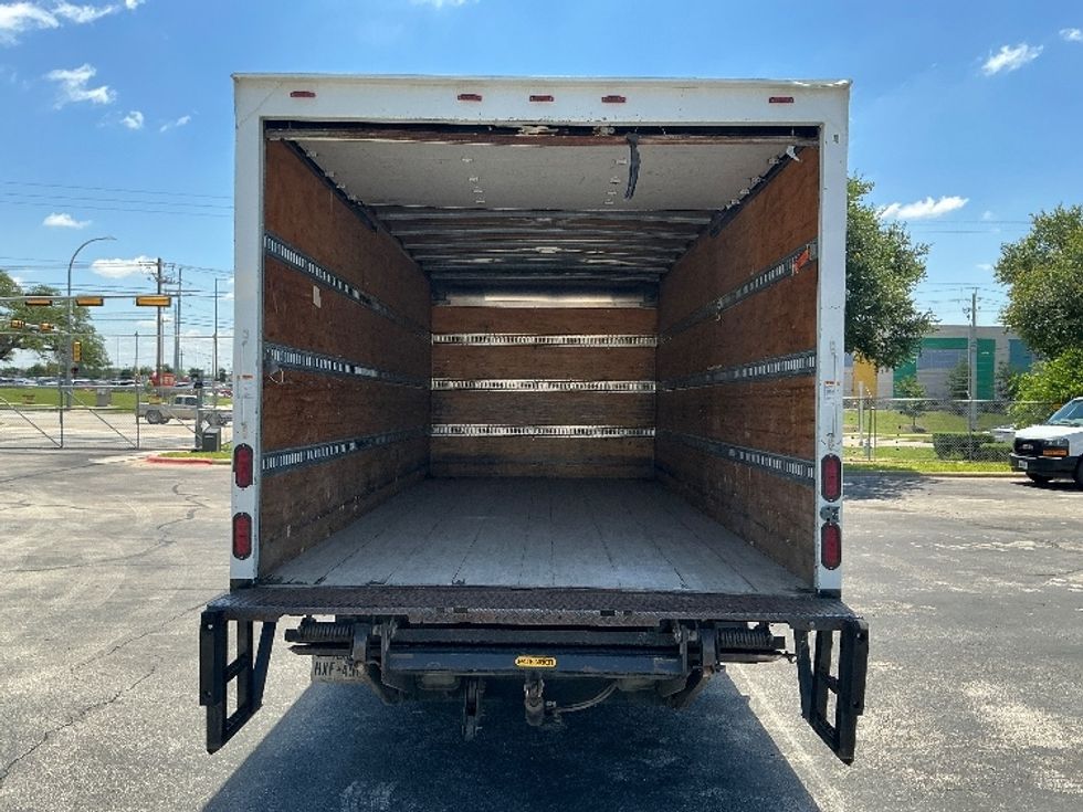 Light Duty Box Truck-Light and Medium Duty Trucks-Isuzu-2016-NPR-Austin-TX-78,172\n\t\tmiles-$ 18,000 - Image 8