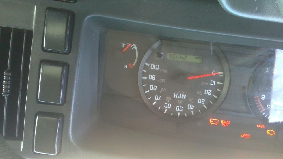 Light Duty Box Truck-Light and Medium Duty Trucks-Isuzu-2016-NPR-Conyers-GA-24,842\n\t\tmiles-$ 32,250 - Image 11