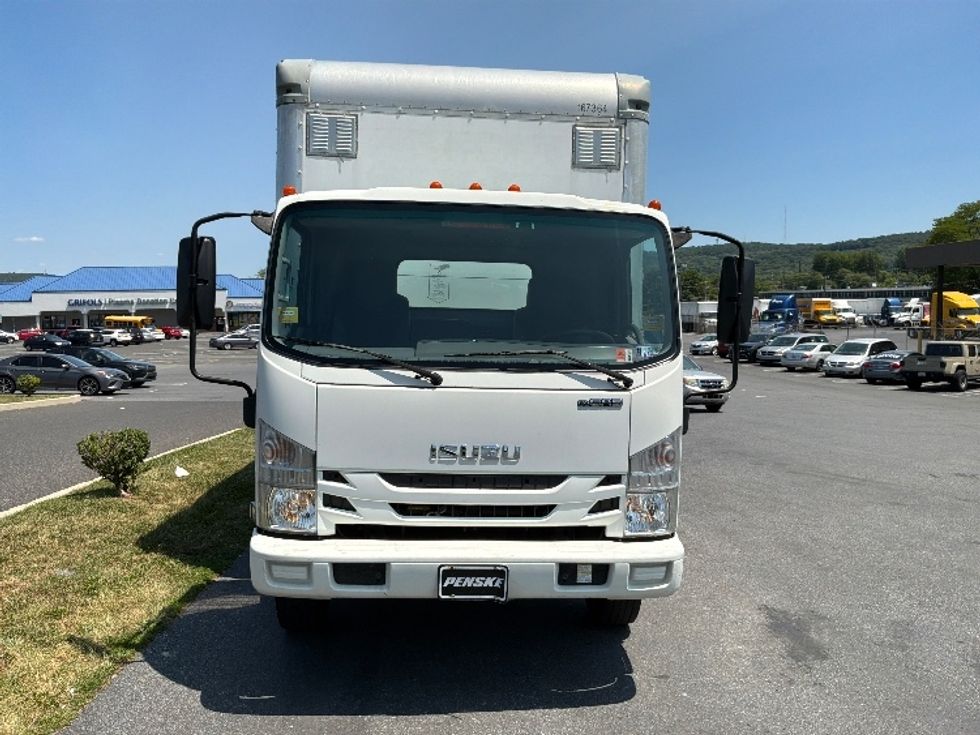 Light Duty Box Truck-Light and Medium Duty Trucks-Isuzu-2016-NPR EFI-Allentown-PA-91,105\n\t\tmiles-$ 31,000 - Image 2