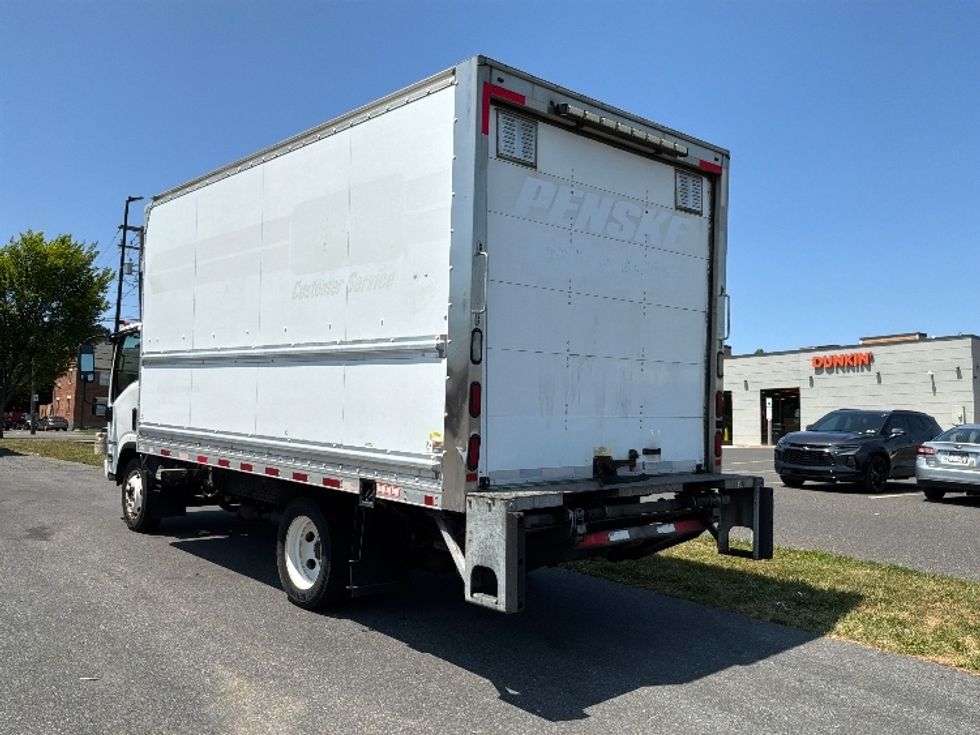 Light Duty Box Truck-Light and Medium Duty Trucks-Isuzu-2016-NPR EFI-Allentown-PA-91,105\n\t\tmiles-$ 31,000 - Image 6