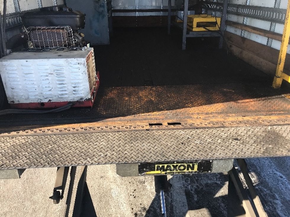 Light Duty Box Truck-Light and Medium Duty Trucks-Isuzu-2016-NPR EFI-Bensalem-PA-164,628\n\t\tmiles-$ 24,500 - Image 10