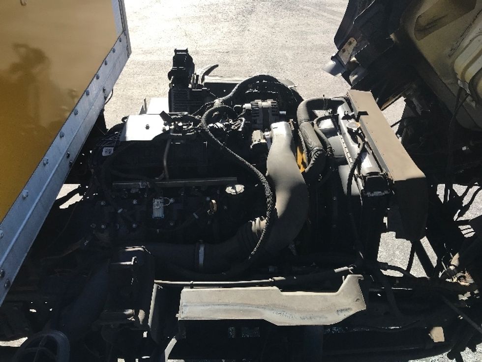 Light Duty Box Truck-Light and Medium Duty Trucks-Isuzu-2016-NPR EFI-Bensalem-PA-164,628\n\t\tmiles-$ 24,500 - Image 23