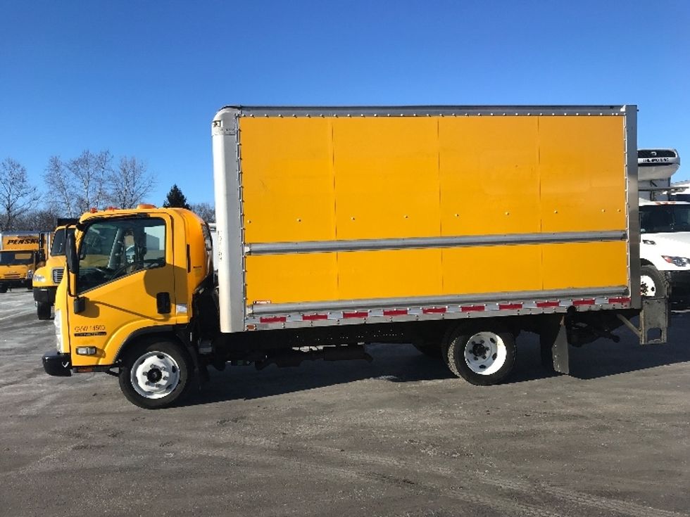 Light Duty Box Truck-Light and Medium Duty Trucks-Isuzu-2016-NPR EFI-Bensalem-PA-164,628\n\t\tmiles-$ 24,500 - Image 4