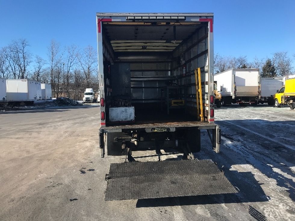 Light Duty Box Truck-Light and Medium Duty Trucks-Isuzu-2016-NPR EFI-Bensalem-PA-164,628\n\t\tmiles-$ 24,500 - Image 9