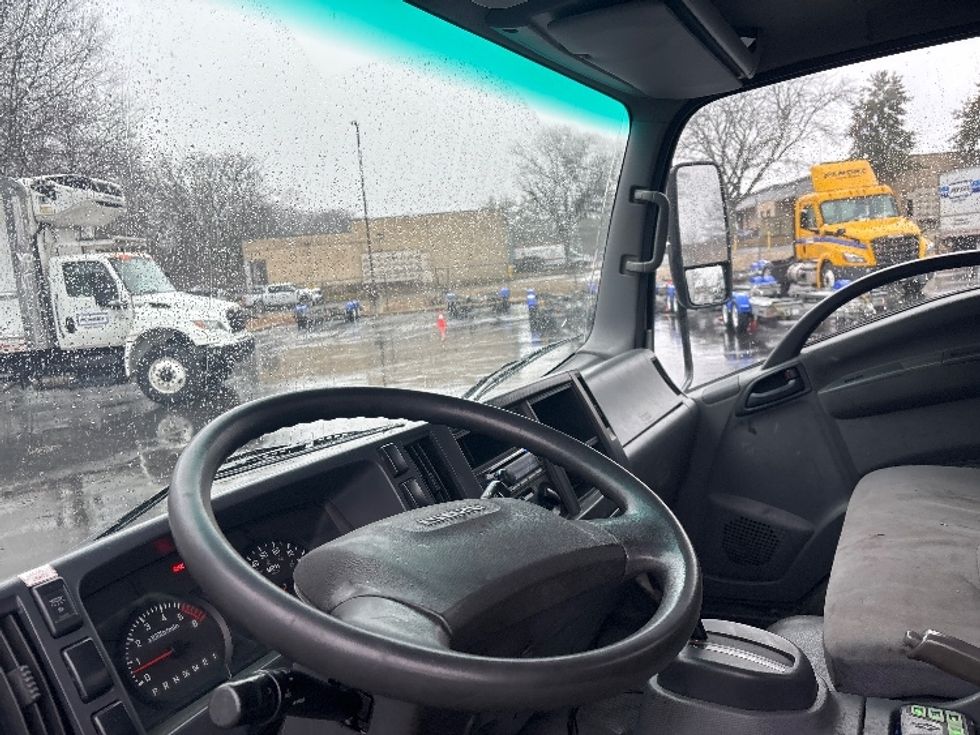 Light Duty Box Truck-Light and Medium Duty Trucks-Isuzu-2016-NPR EFI-Capitol Heights-MD-175,764\n\t\tmiles-$ 26,500 - Image 17