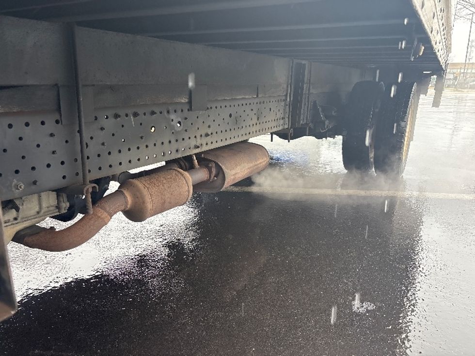 Light Duty Box Truck-Light and Medium Duty Trucks-Isuzu-2016-NPR EFI-Capitol Heights-MD-175,764\n\t\tmiles-$ 26,500 - Image 5