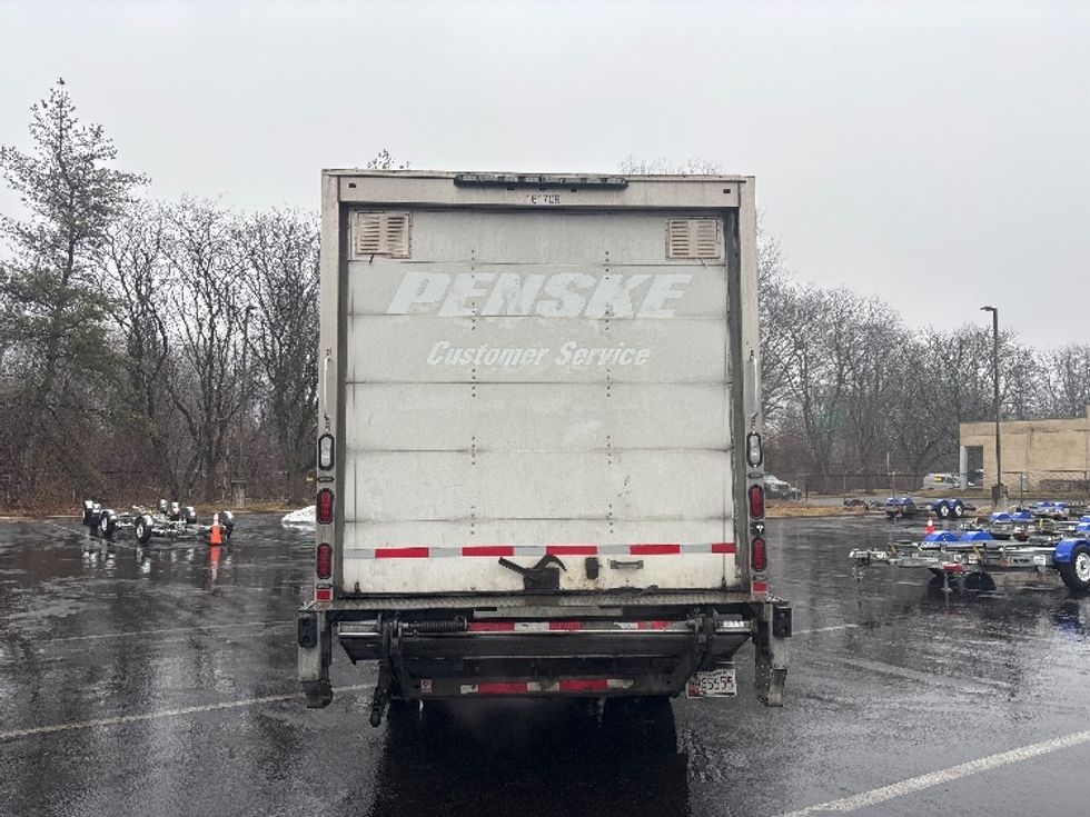 Light Duty Box Truck-Light and Medium Duty Trucks-Isuzu-2016-NPR EFI-Capitol Heights-MD-175,764\n\t\tmiles-$ 26,500 - Image 7