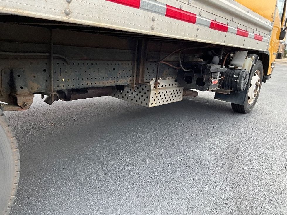 Light Duty Box Truck-Light and Medium Duty Trucks-Isuzu-2016-NPR EFI-Philadelphia-PA-174,484\n\t\tmiles-$ 24,000 - Image 13