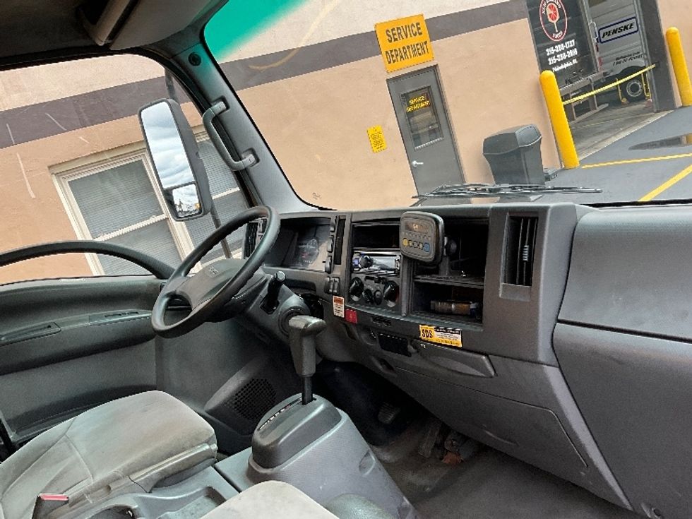 Light Duty Box Truck-Light and Medium Duty Trucks-Isuzu-2016-NPR EFI-Philadelphia-PA-174,484\n\t\tmiles-$ 24,000 - Image 21