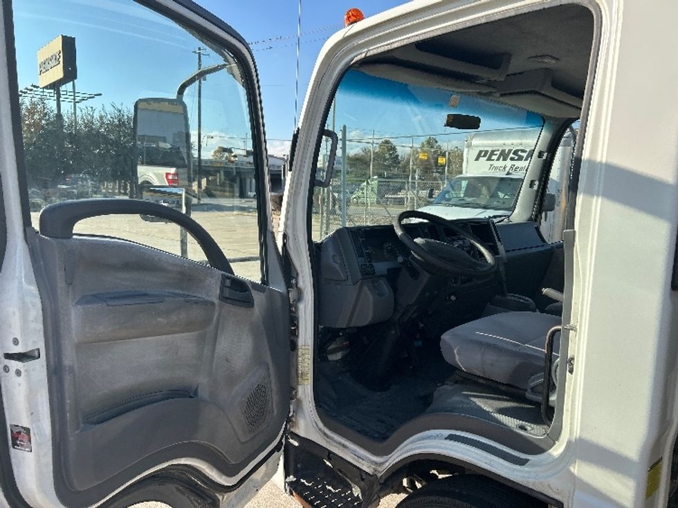 Light Duty Box Truck-Light and Medium Duty Trucks-Isuzu-2016-NPR-Houston-TX-306,054\n\t\tmiles-$ 11,500 - Image 16