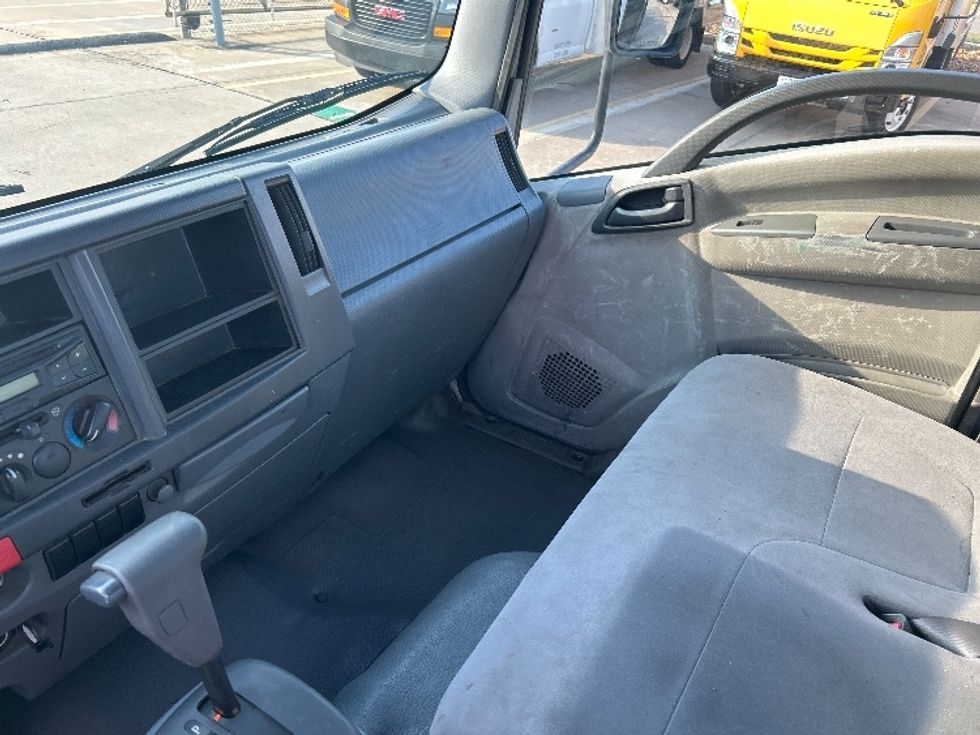 Light Duty Box Truck-Light and Medium Duty Trucks-Isuzu-2016-NPR-Houston-TX-306,054\n\t\tmiles-$ 11,500 - Image 19
