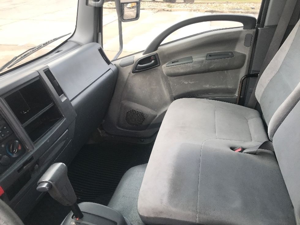 Light Duty Box Truck-Light and Medium Duty Trucks-Isuzu-2016-NPR-Houston-TX-350,409\n\t\tmiles-$ 10,500 - Image 19