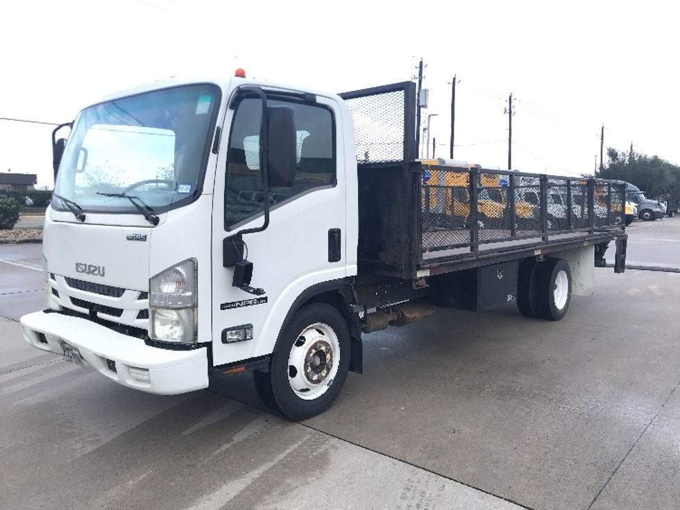 Light Duty Box Truck-Light and Medium Duty Trucks-Isuzu-2016-NPR-Houston-TX-350,409\n\t\tmiles-$ 10,500 - Image 3
