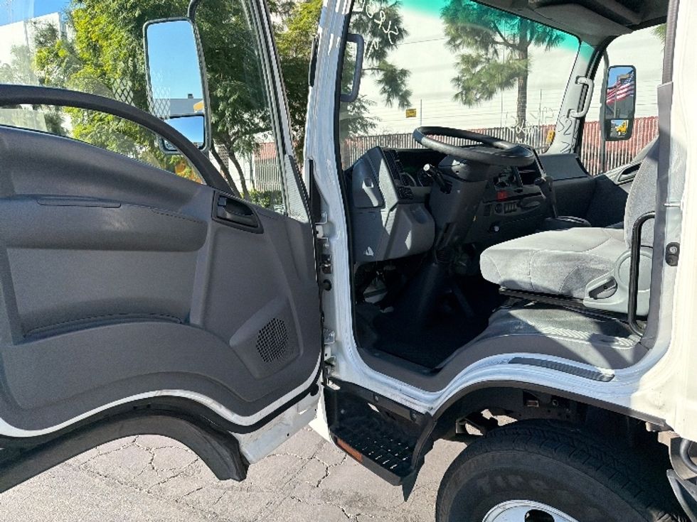Light Duty Box Truck-Light and Medium Duty Trucks-Isuzu-2016-NPR-La Mirada-CA-78,107\n\t\tmiles-$ 29,000 - Image 12
