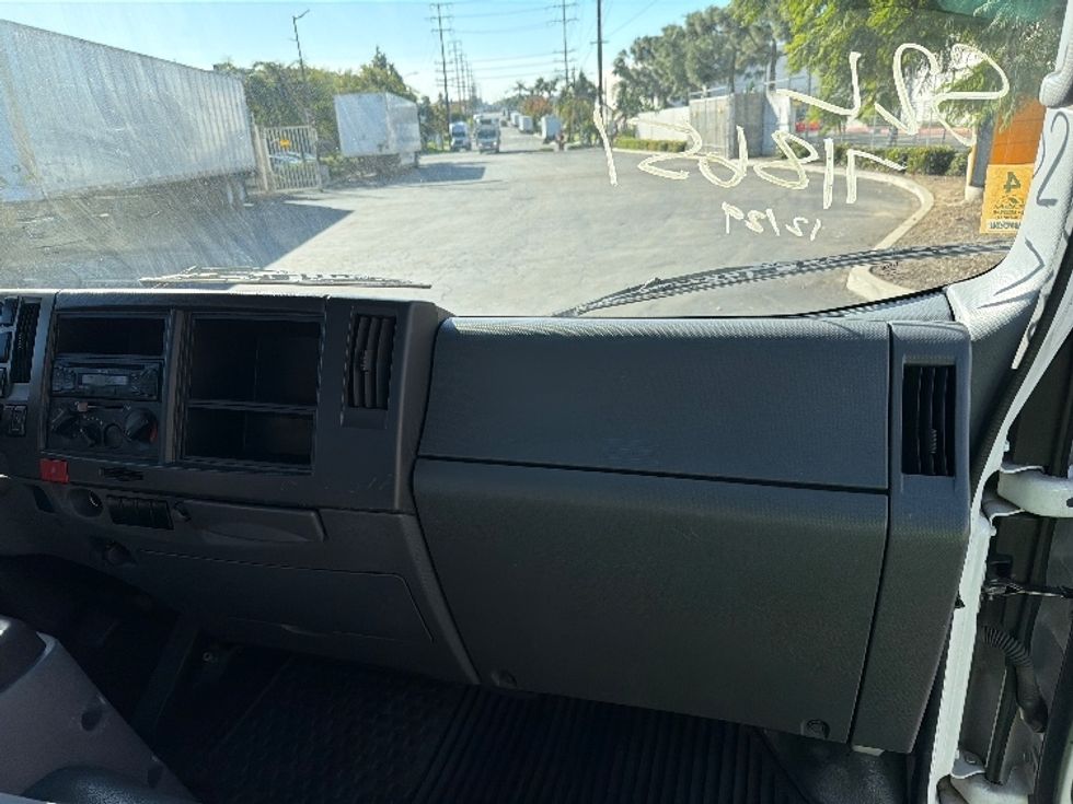 Light Duty Box Truck-Light and Medium Duty Trucks-Isuzu-2016-NPR-La Mirada-CA-78,107\n\t\tmiles-$ 29,000 - Image 17