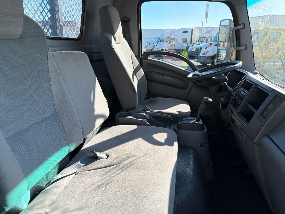 Light Duty Box Truck-Light and Medium Duty Trucks-Isuzu-2016-NPR-La Mirada-CA-78,107\n\t\tmiles-$ 29,000 - Image 18