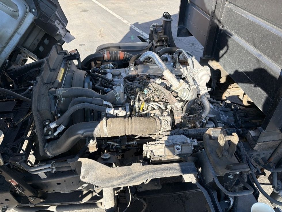 Light Duty Box Truck-Light and Medium Duty Trucks-Isuzu-2016-NPR-La Mirada-CA-78,107\n\t\tmiles-$ 29,000 - Image 20