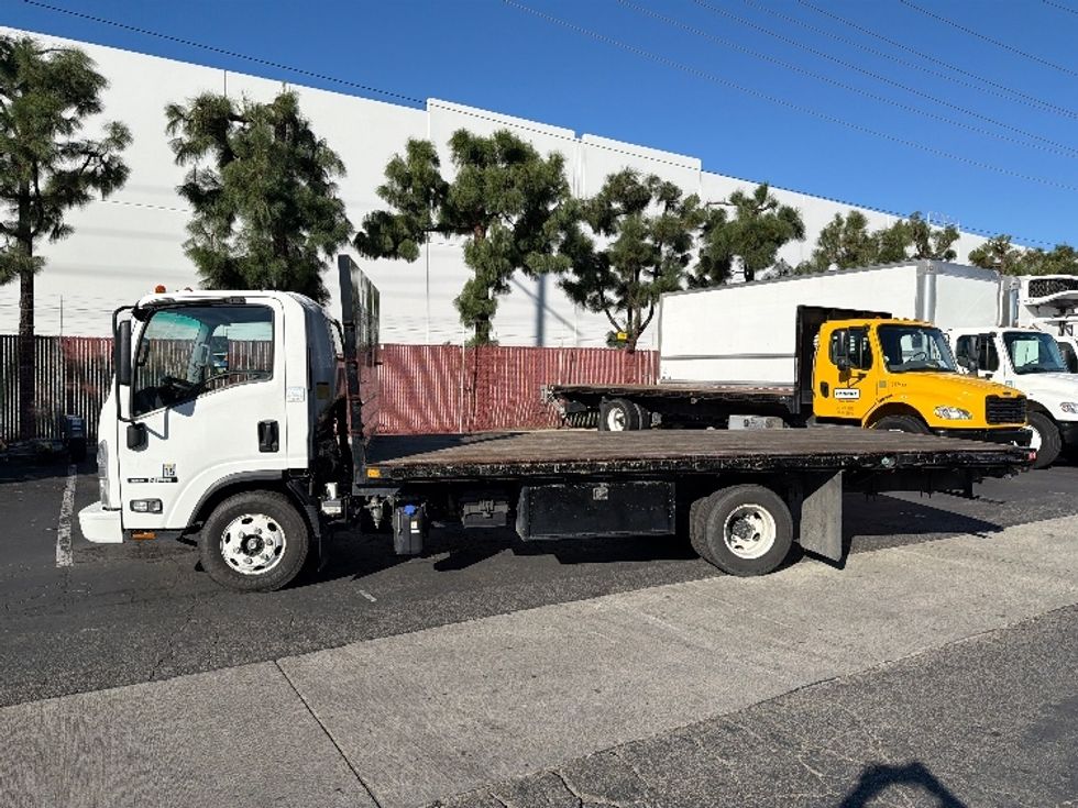Light Duty Box Truck-Light and Medium Duty Trucks-Isuzu-2016-NPR-La Mirada-CA-78,107\n\t\tmiles-$ 29,000 - Image 4