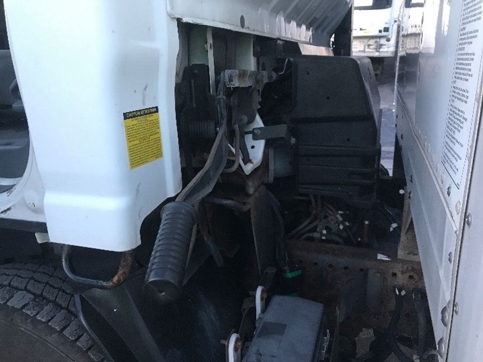 Light Duty Box Truck-Light and Medium Duty Trucks-Isuzu-2016-NPR-Liverpool-NY-130,675\n\t\tmiles-$ 25,000 - Image 23
