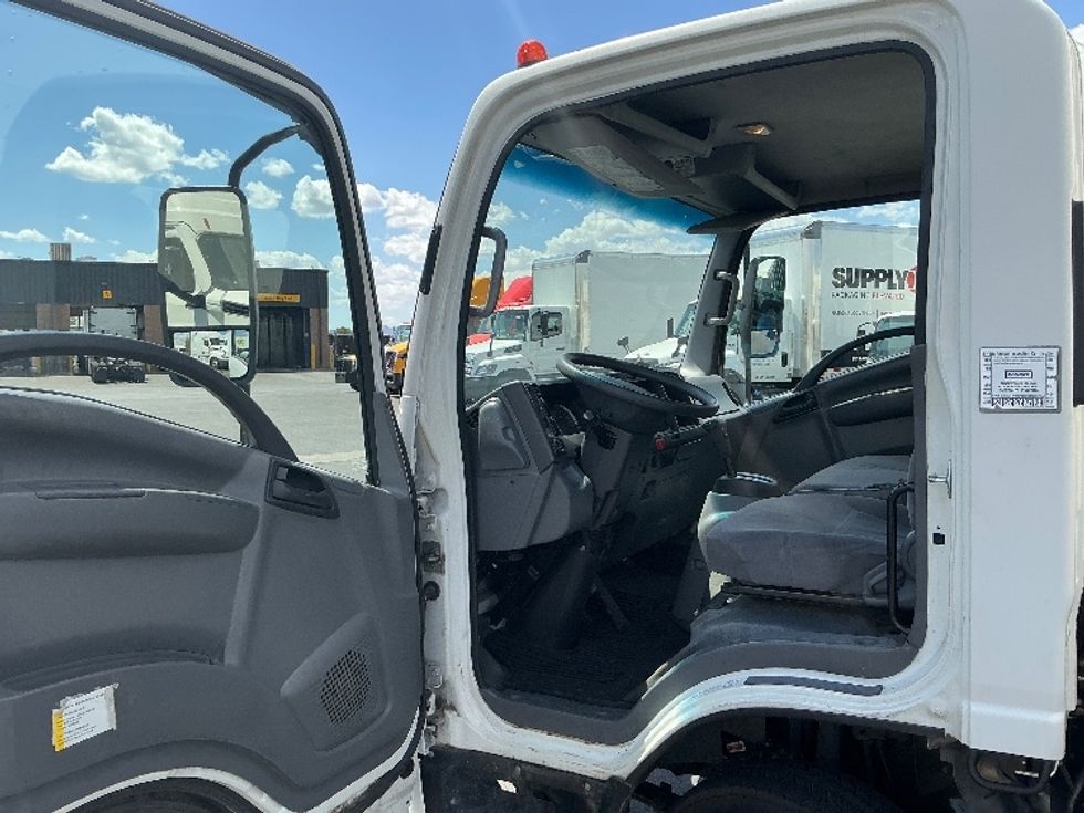Light Duty Box Truck-Light and Medium Duty Trucks-Isuzu-2016-NPR-Tucson-AZ-145,096\n\t\tmiles-$ 27,500 - Image 15