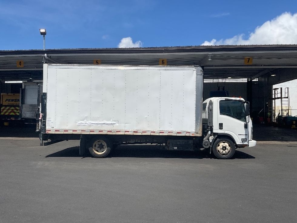 Light Duty Box Truck-Light and Medium Duty Trucks-Isuzu-2016-NPRXD-Torrance-CA-81,198\n\t\tmiles-$ 38,750 - Image 15