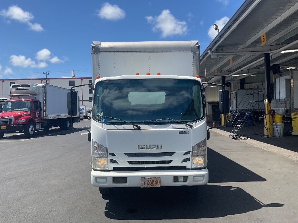 2016 Isuzu NPR photo 2