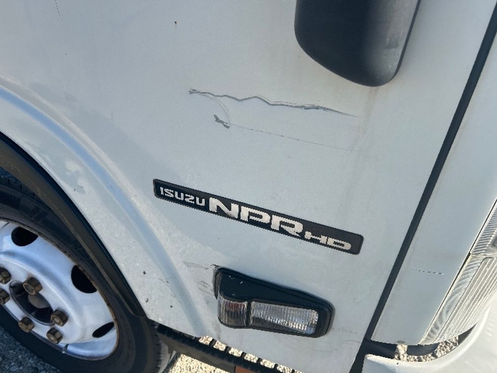 Light Duty Box Truck-Light and Medium Duty Trucks-Isuzu-2017-NPR-Chicago (Chicago Ridge)-IL-192,896\n\t\tmiles-$ 9,500 - Image 24