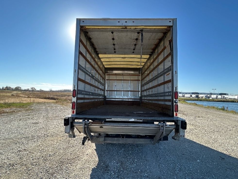 Light Duty Box Truck-Light and Medium Duty Trucks-Isuzu-2017-NPR-Chicago (Chicago Ridge)-IL-192,896\n\t\tmiles-$ 9,500 - Image 8