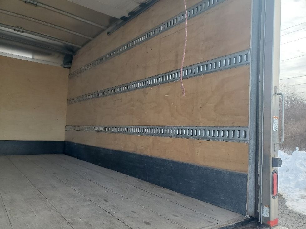 Light Duty Box Truck-Light and Medium Duty Trucks-Isuzu-2017-NPR EFI-White Deer-PA-101,039\n\t\tmiles-$ 30,250 - Image 12