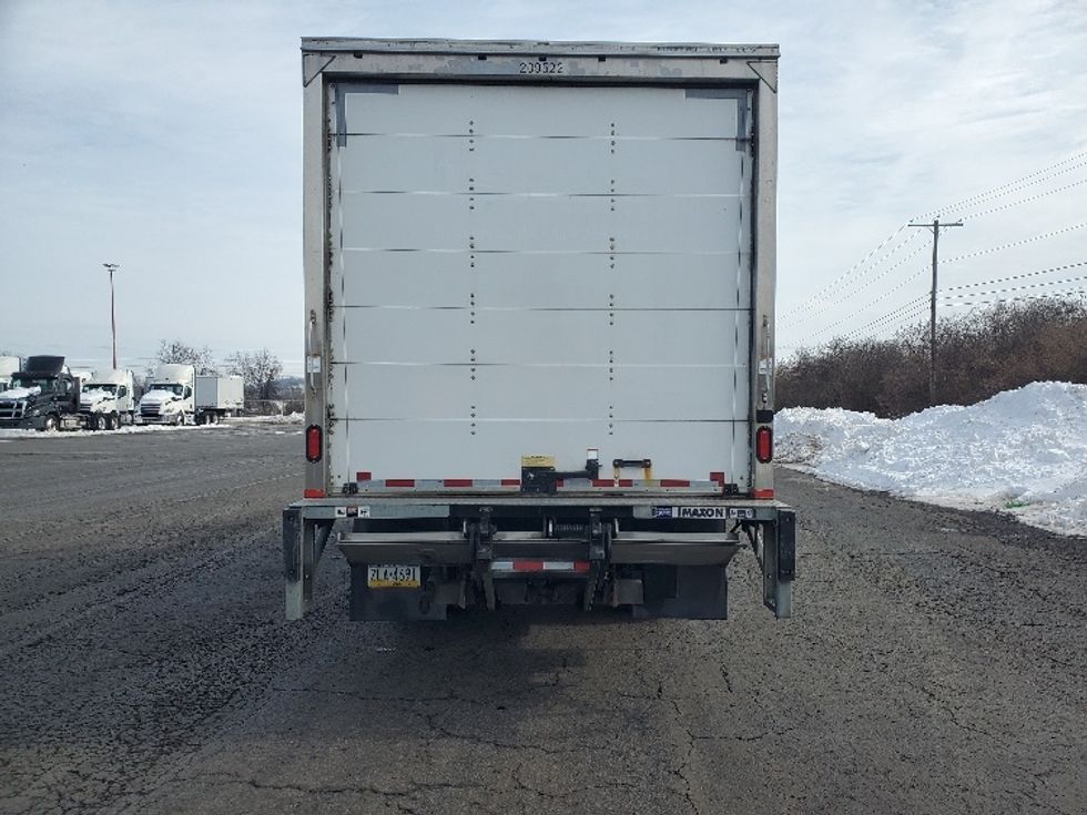 Light Duty Box Truck-Light and Medium Duty Trucks-Isuzu-2017-NPR EFI-White Deer-PA-101,039\n\t\tmiles-$ 30,250 - Image 7