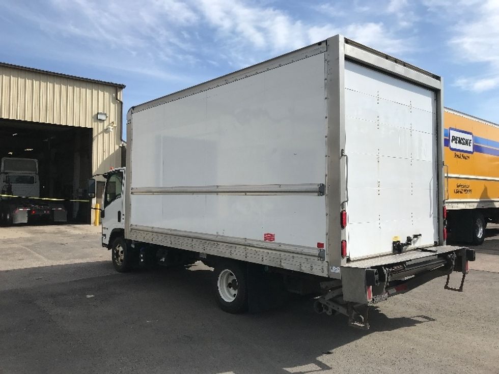 Light Duty Box Truck-Light and Medium Duty Trucks-Isuzu-2018-NPR-Calgary-AB-173,750\n\t\tkm-$ 44,500 - Image 6