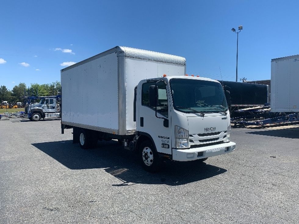Light Duty Box Truck-Light and Medium Duty Trucks-Isuzu-2018-NPR-Charlotte-NC-196,066\n\t\tmiles-$ 12,000 - Image 1