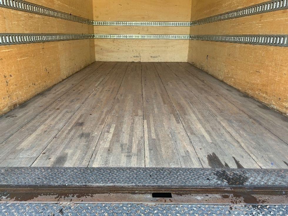 Light Duty Box Truck-Light and Medium Duty Trucks-Isuzu-2018-NPR-Charlotte-NC-196,066\n\t\tmiles-$ 12,000 - Image 10