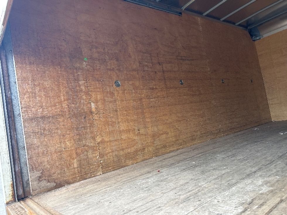 Light Duty Box Truck-Light and Medium Duty Trucks-Isuzu-2018-NPR-Chicopee-MA-258,620\n\t\tmiles-$ 15,500 - Image 11