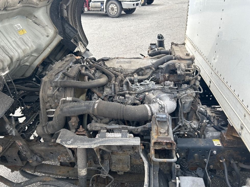 Light Duty Box Truck-Light and Medium Duty Trucks-Isuzu-2018-NPR-Chicopee-MA-258,620\n\t\tmiles-$ 15,500 - Image 24